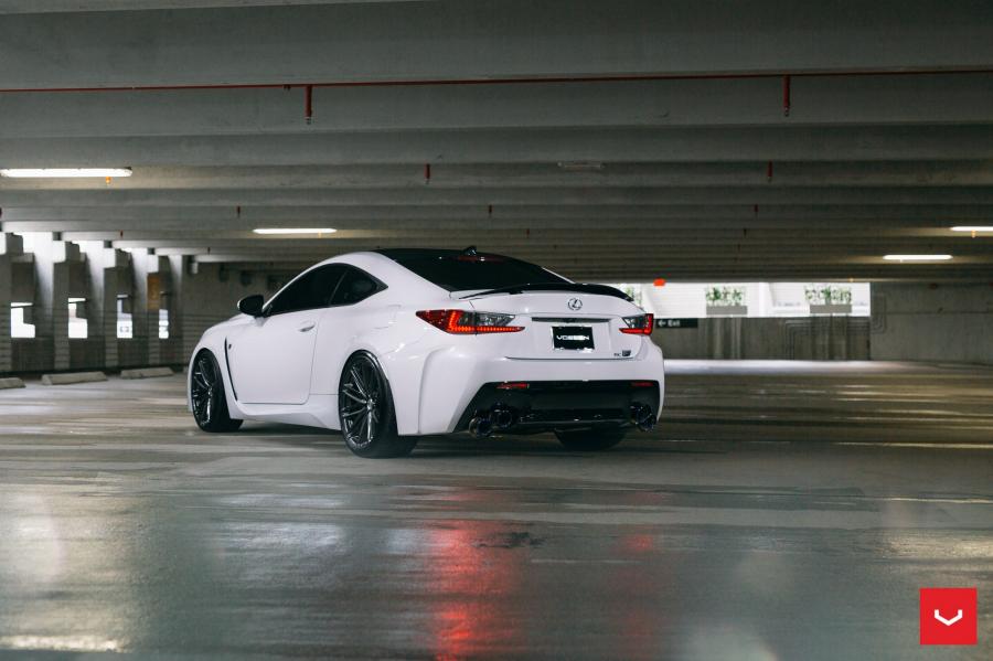  Lexus RC F on Vossen Wheels (VFS4) 2017 года  (фото 3 из 11)